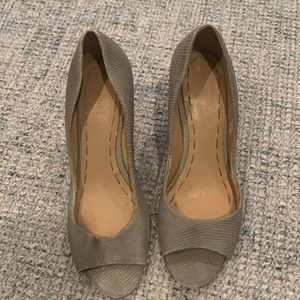 Nine West wedges - size 6